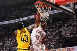 开云体育-关于凯尔特人绝杀步行者，易建联统治全场的信息