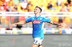 开云体育-关于那不勒斯中场回归训练，能否及时复出待定的信息