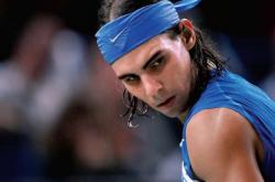 开云体育在线-德国力挫对手，喜捧冠军奖杯