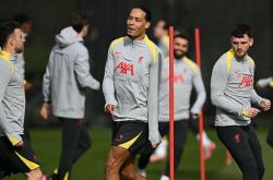 开云体育官网-包含南安普顿队的精英阵容，备受球迷称赞和赞誉的词条