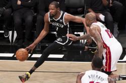 开云体育在线-篮网B队完胜热火，哈里斯完成帽子戏法