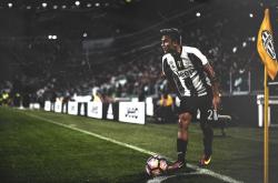 开云官方app入口-绿茵场与硬木地板的交响，当德甲争冠战遇见开拓者血拼快船