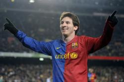 开云体育下载-从塞内加尔到圣西罗，奥斯梅恩如何将国家队遗憾转化为欧冠统治力