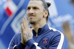 开云体育下载-鹈鹕踏平北京队，浓眉关键回合不手软