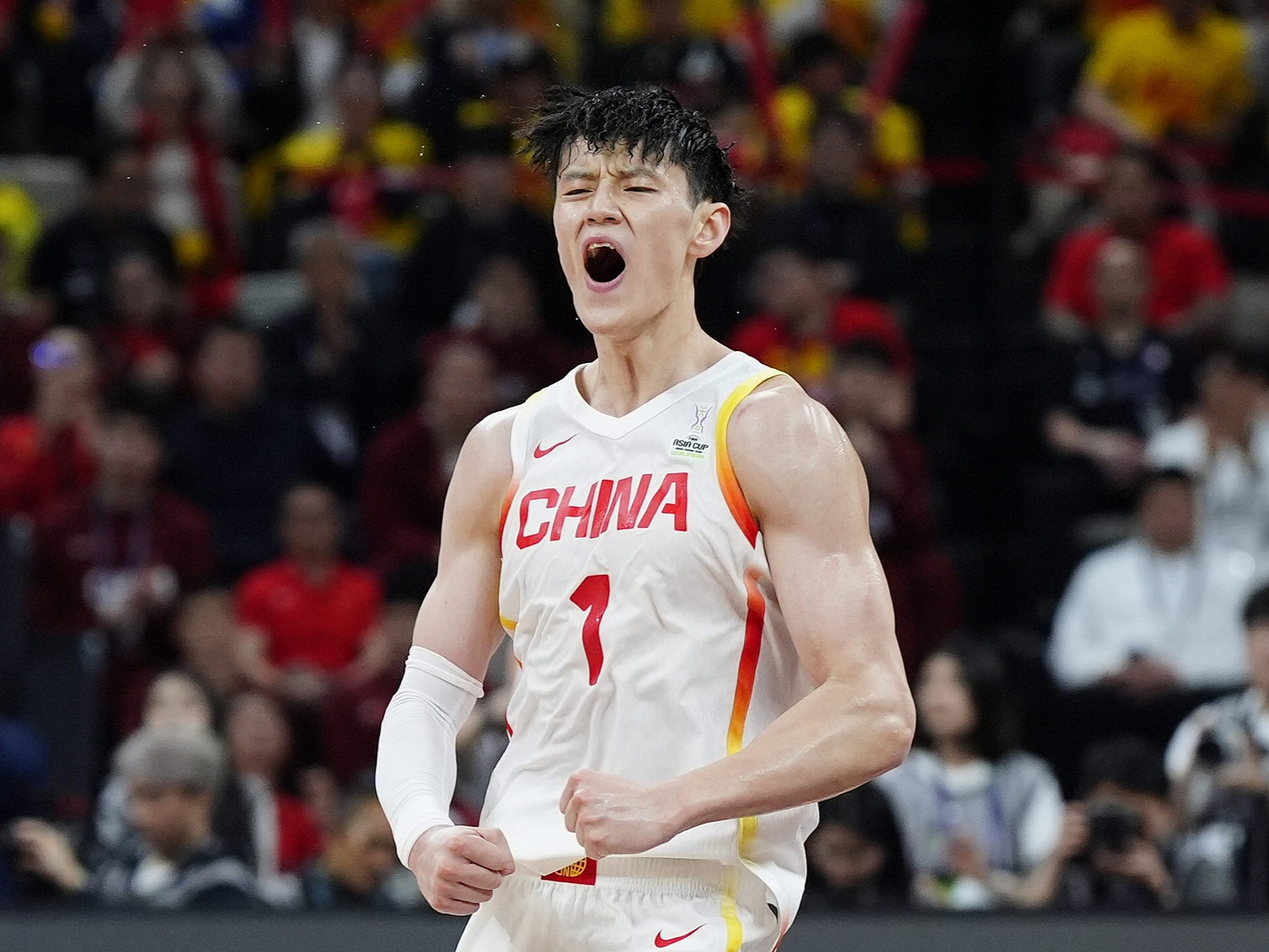 亚洲杯篮球赛冠军捧得者今夏练兵