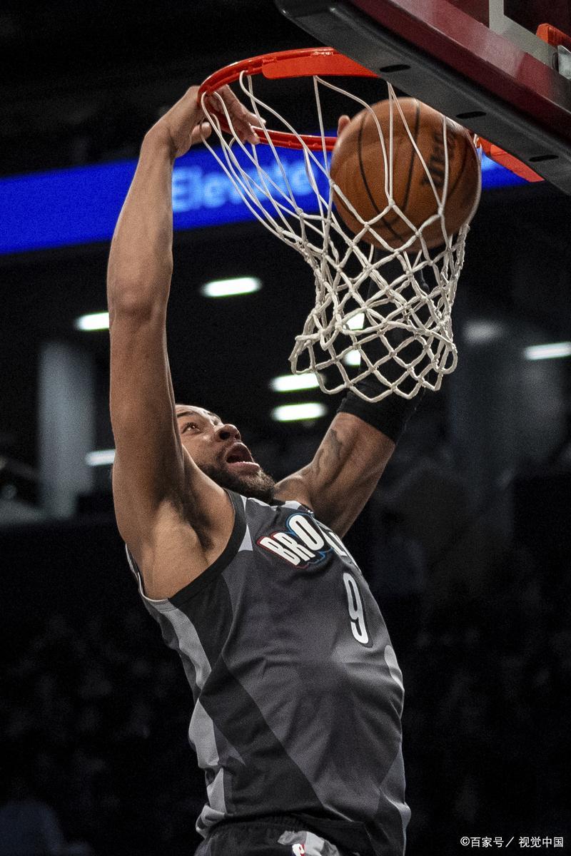 篮网翻盘鹈鹕，莫里斯关键制胜