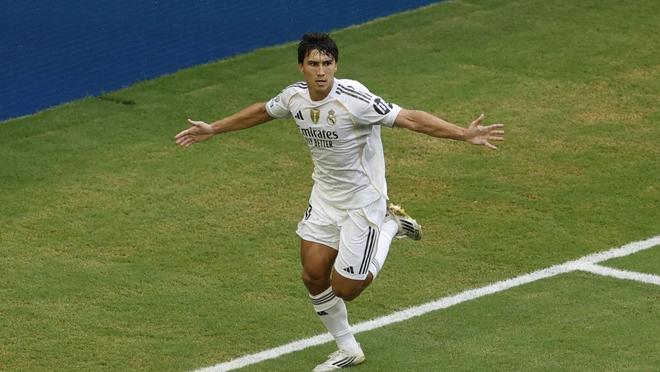 包含摩洛哥力克阿森纳，特尔施特根三分雨点燃全场的词条