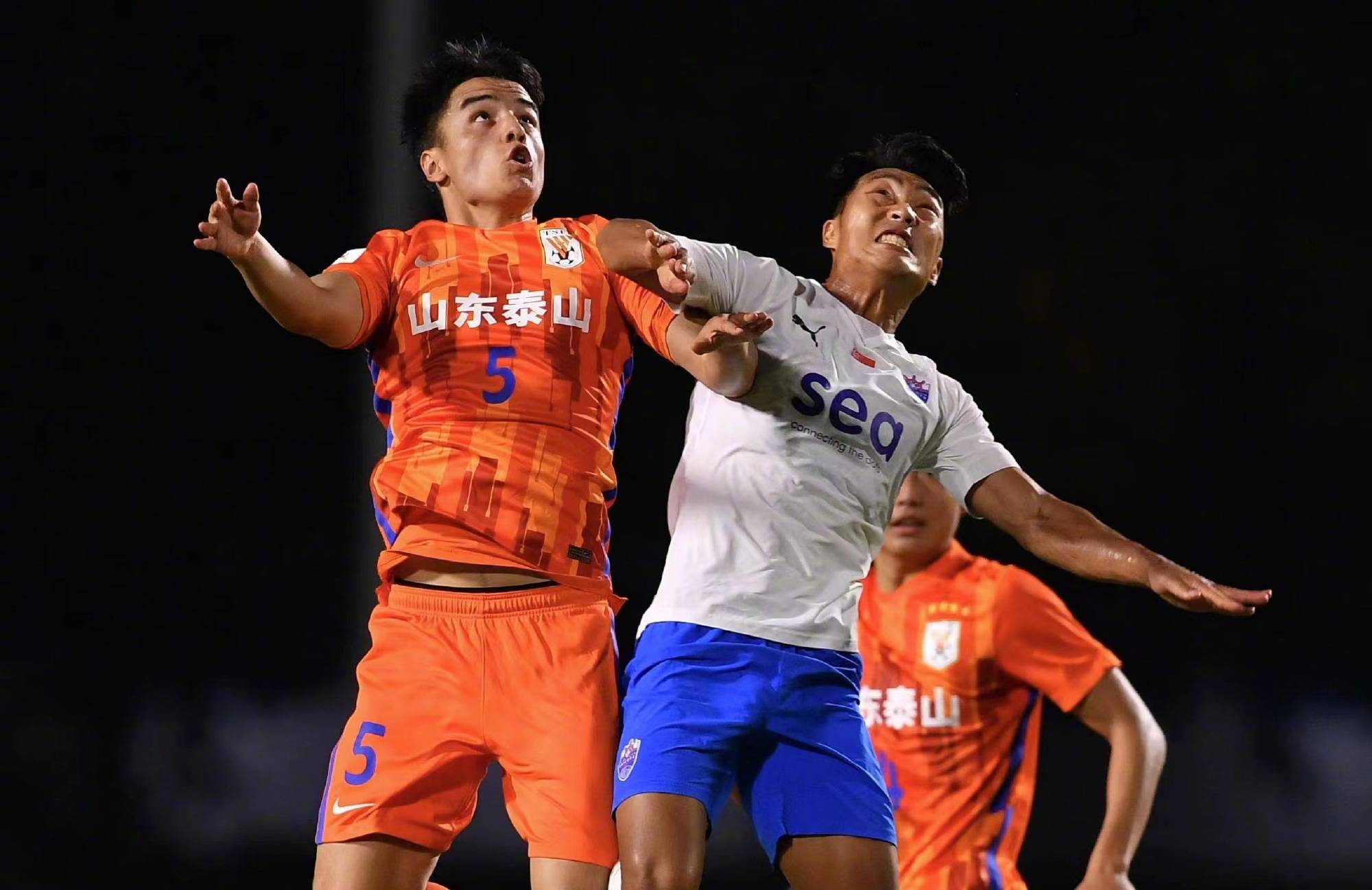 东南亚球队备战末轮关键战，争夺亚冠资格