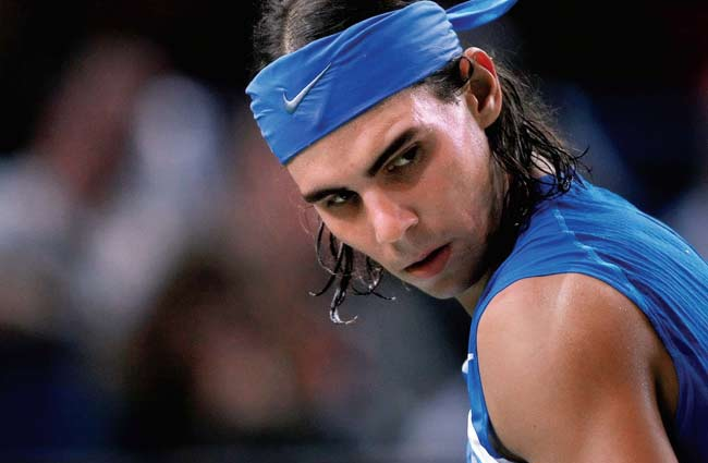 德国力挫对手,喜捧冠军奖杯 德国力挫对手,喜捧冠军奖杯