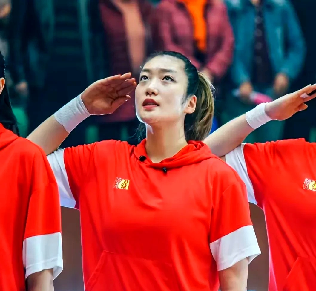 精彩比赛赢得球迷们的赞赏andlove的简单介绍