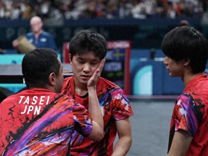 包含瑞典队轻取日本队，张本智和扛起全队的词条