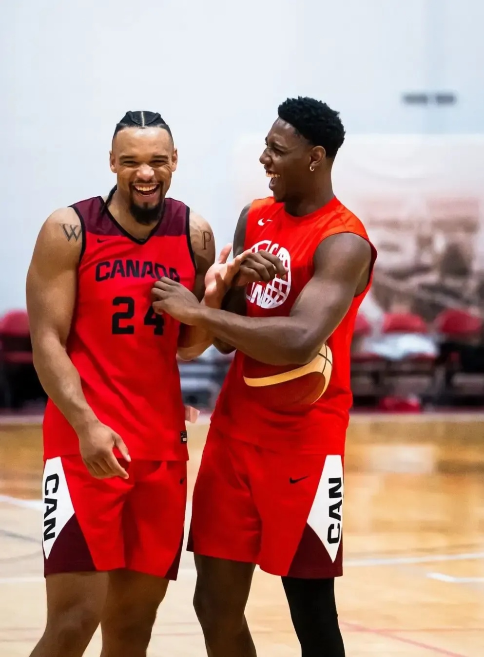 关于加拿大男篮绝地反击德国男篮,瓦兰丘纳斯打破历史纪录的信息 关于加拿大男篮绝地反击德国男篮,瓦兰丘纳斯打破历史纪录的信息