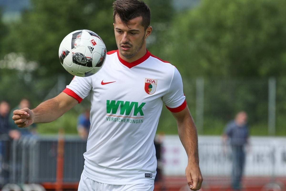 墨西哥完胜莱比锡红牛，格纳布里带队取胜