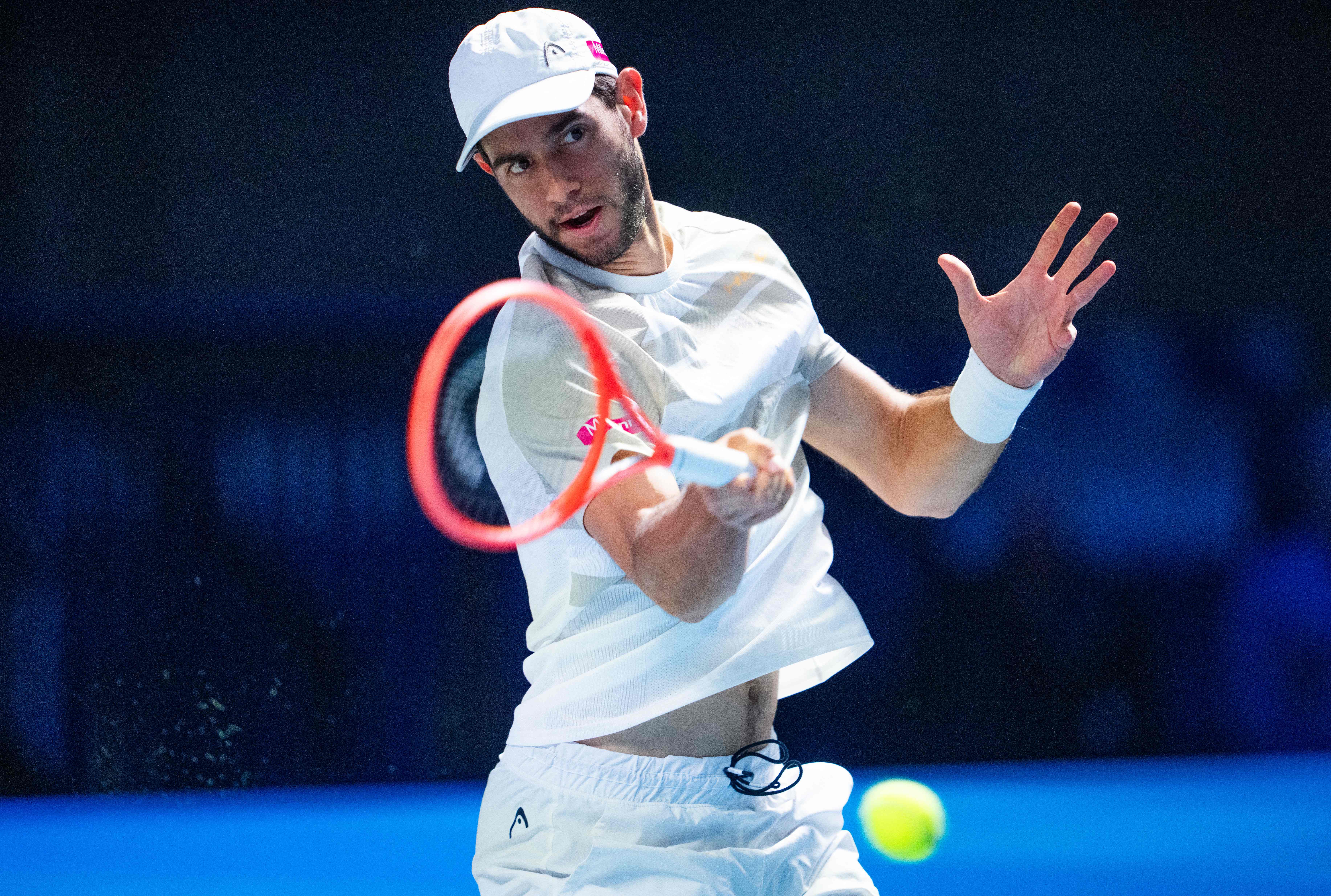 包含德国网球队血洗美国网球队，梅德韦杰夫统治全场的词条