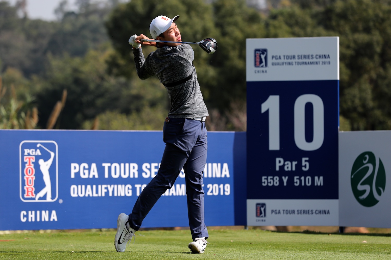 包含圣日耳曼披荆斩棘，保持领先优势的词条