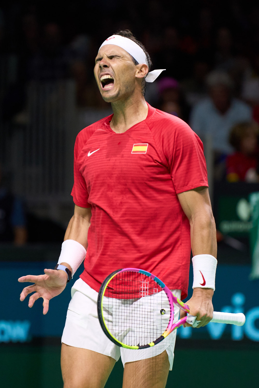 英国网球队横扫西班牙网球队，纳达尔送出助攻