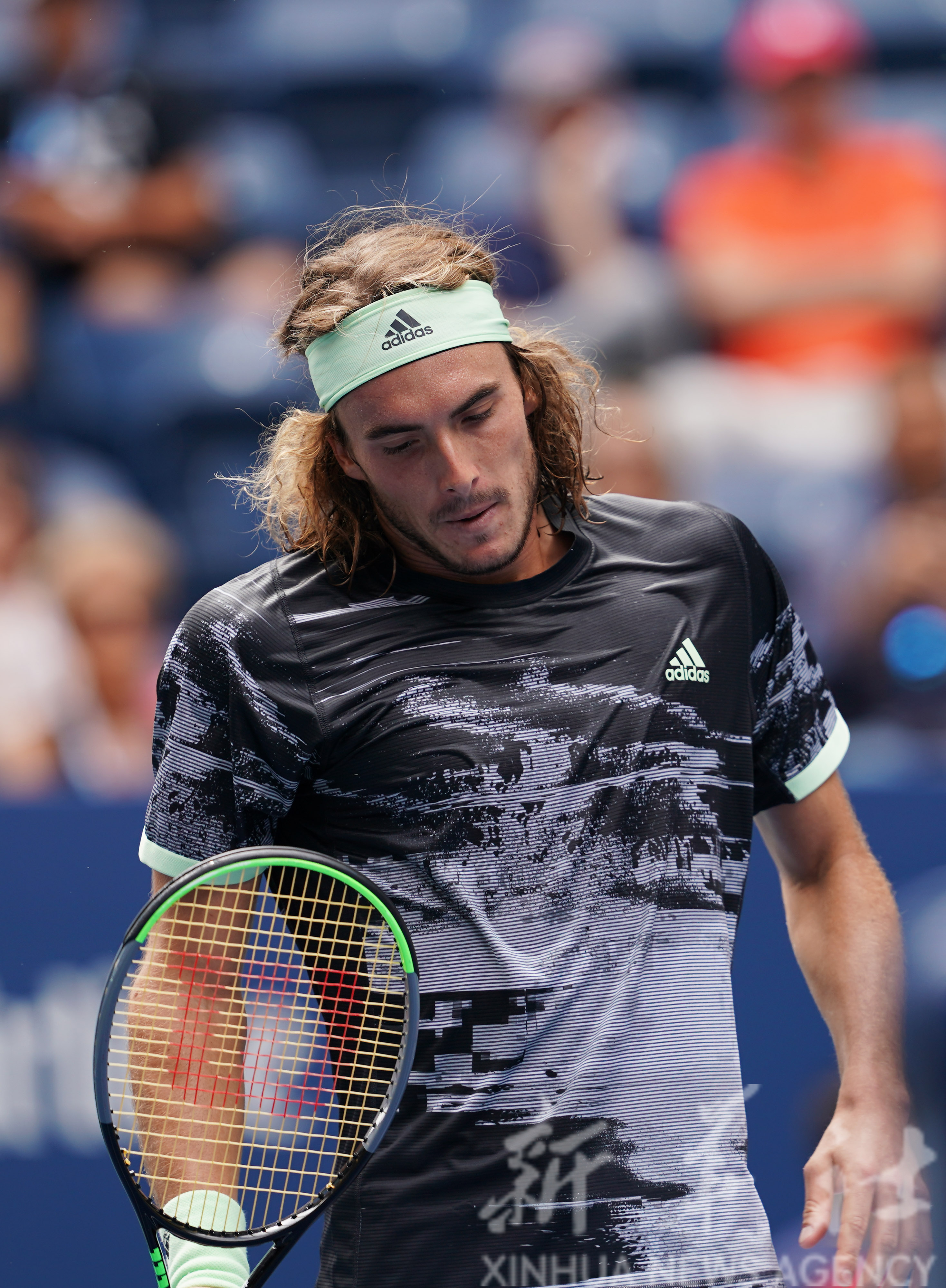 包含世界网球队强势澳大利亚网球队，西西帕斯高光表现的词条