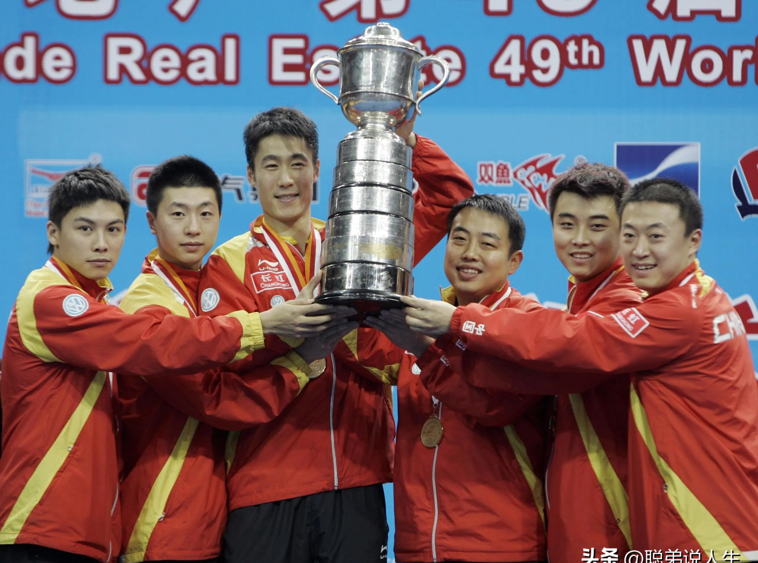 包含波兰乒乓球队血洗中国乒乓球队，马龙爆发神勇的词条