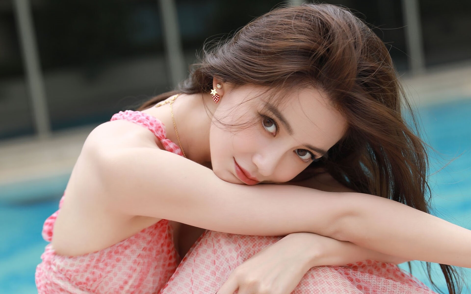 范戴克冠军级表现定乾坤,喀麦隆式坚韧不敌比利亚雷亚尔战术精粹