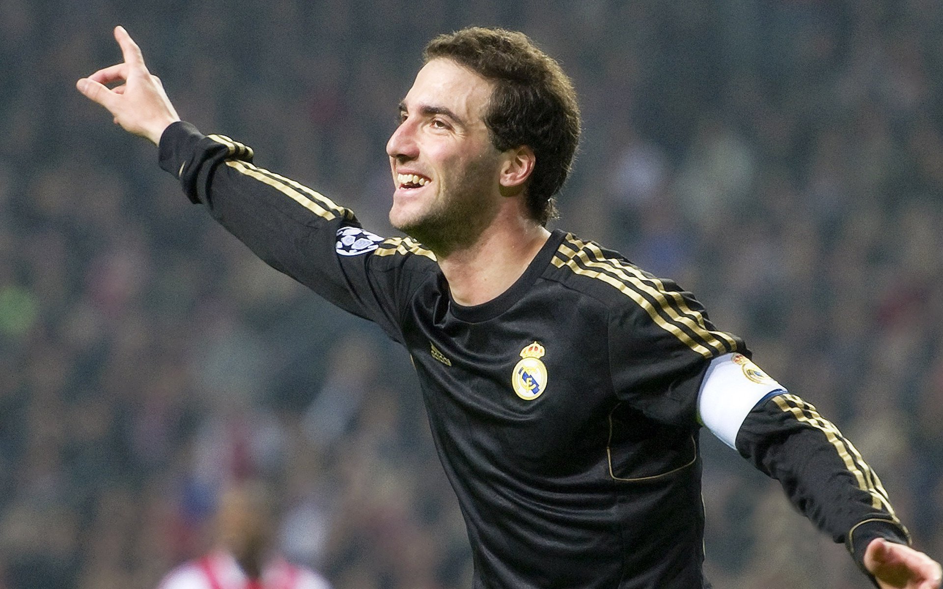 铁壁与心跳，德里赫特，欧冠决赛夜的唯一答案